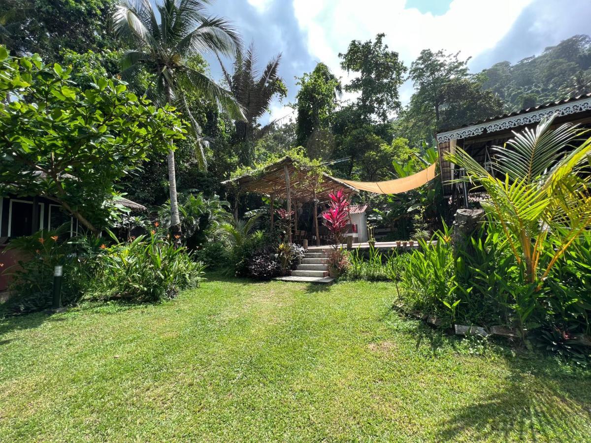 Villa 1511 Coconut Grove Kampong Juara Esterno foto